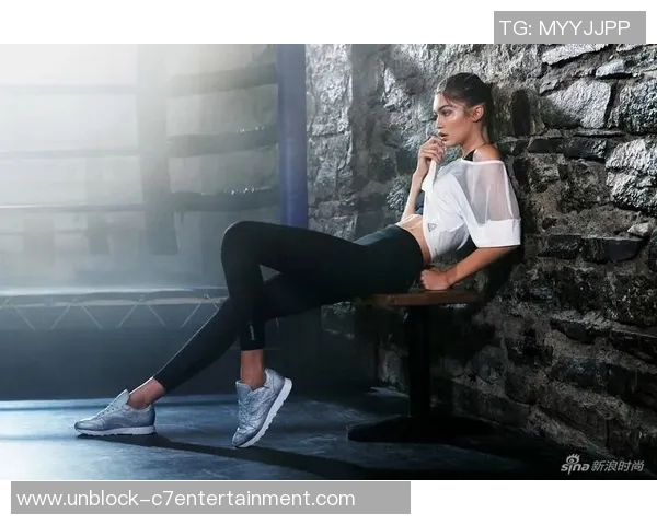 足球明星与模特的魅力碰撞展现运动与时尚的完美结合